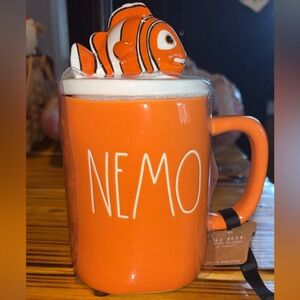 Rae Dunn Nemo Mug with topper